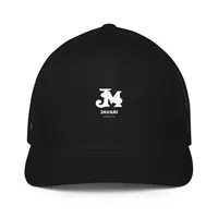 Closed-Back Trucker Cap — Black · One size