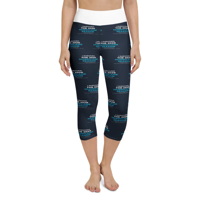 All-Over Print Yoga Capri Leggings in White