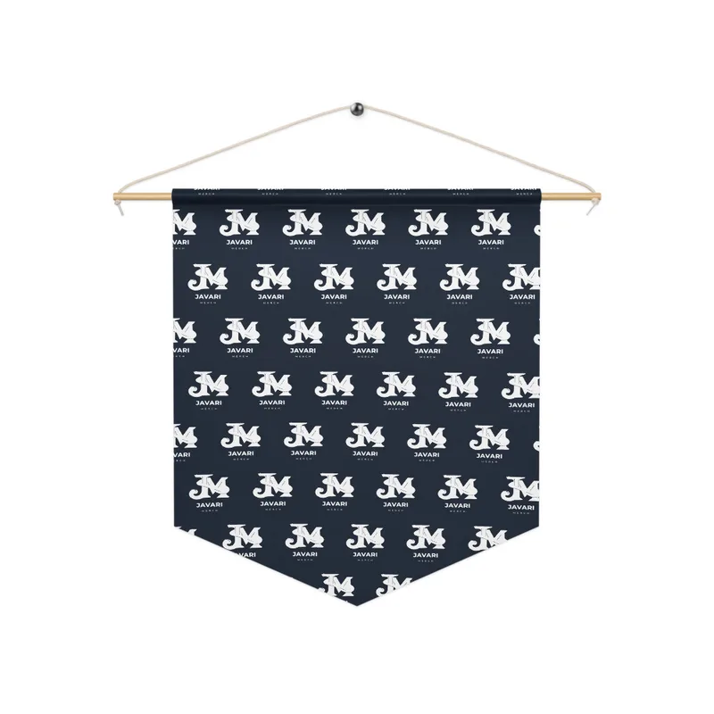 Pennant in White