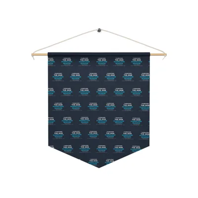 Pennant in White