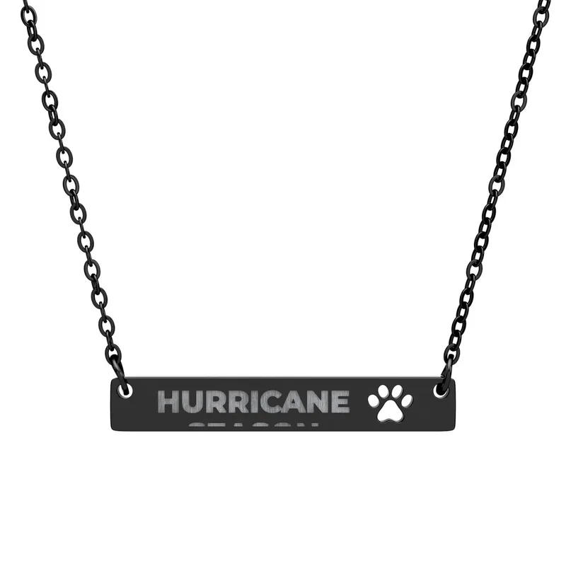 Cutout Paw Bar Necklace (Engraving) in Black PVD coating